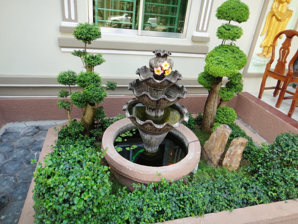 Borey Vatanac Guesthouse Kampot Buitenkant foto