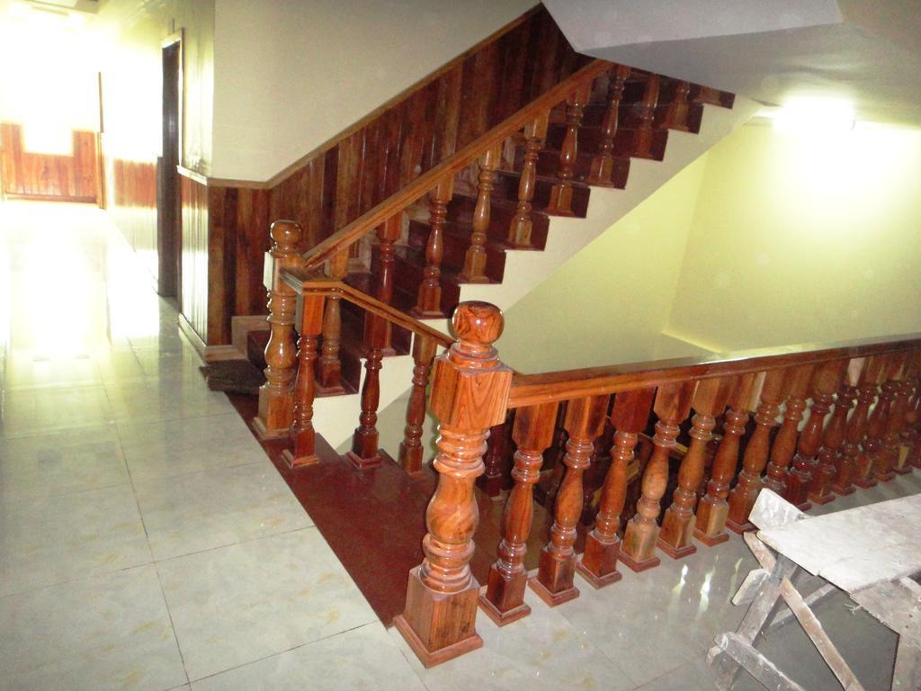 Borey Vatanac Guesthouse Kampot Buitenkant foto